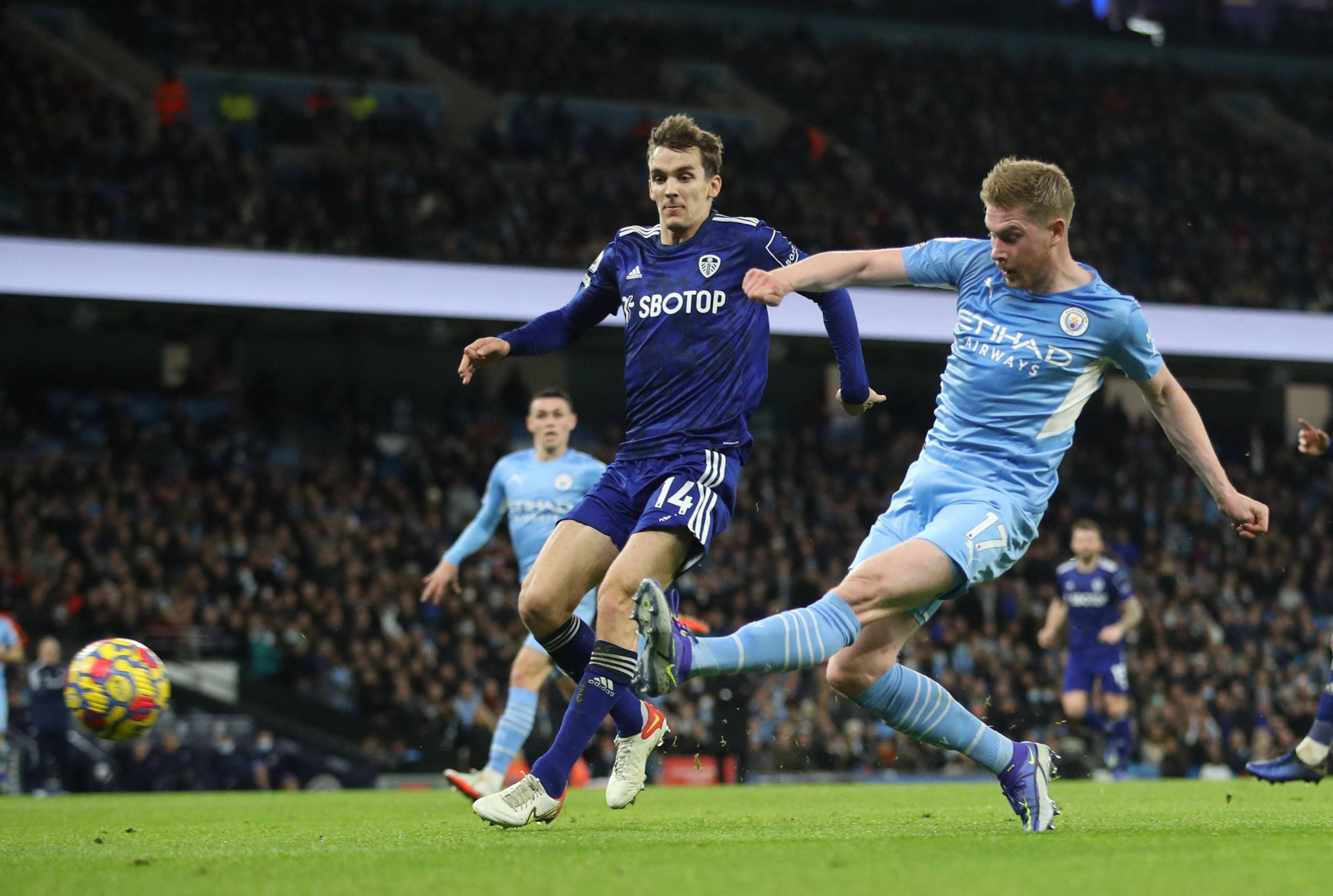 替补球员在 替补球员在